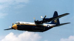 Aircraft flying skyscapes