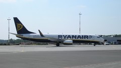 Aircraft Helicopters Poland airports vehicles Władysław Reymont 