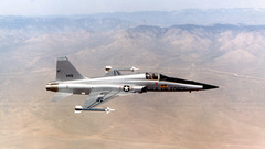 Aircraft military F-5 Freedom
