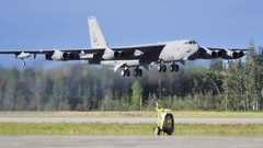 Aircraft military landing B-52 Stratofortress