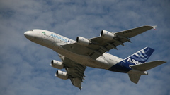 Aircraft planes airliners Airbus