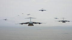Aircraft planes c-17 globemaster