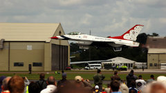 Aircraft vehicles f-16 fighting