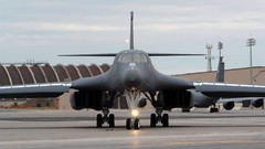 Aircraft War B1 Lancer