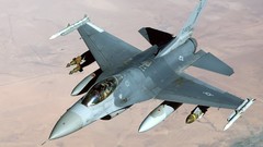 Aircraft War f-16 fighting falcon