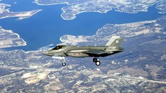 Aircraft War F-35 Lightning II