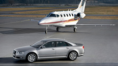 Aircrafts cars Car