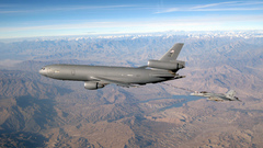 Aircrafts military stratotanker