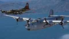 Airplanes bomber B-17 Flying