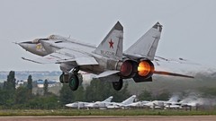 Airplanes MIG 25