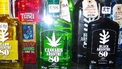 Alcohol absinthe drinks liquor