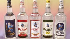 Alcohol vodka bottles liquor Russians