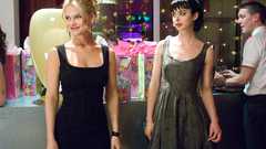 Alice eve Krysten Ritter