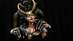 Aliens vs alien cosplay loki