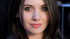 Alison brie