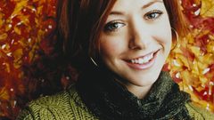 Alyson Hannigan smiling
