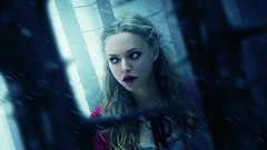 Amanda seyfried Red Riding Hood (movie)