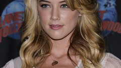 Amber heard blondes woman