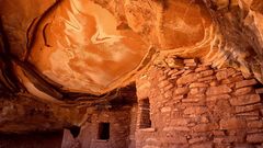 Anasazi indian ruins cedar