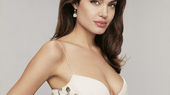 Angelina Jolie