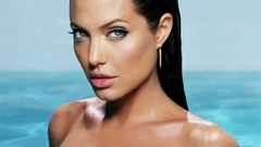 Angelina Jolie