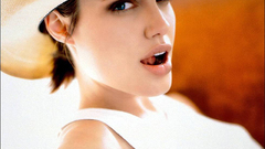Angelina Jolie