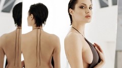 Angelina Jolie