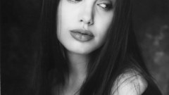 Angelina Jolie young grayscale