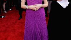 Anna kendrick purple dress