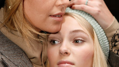 Annasophia robb charlize theron