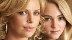 Annasophia robb charlize theron
