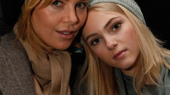 Annasophia robb charlize theron