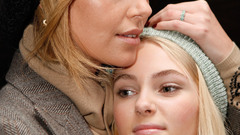 Annasophia robb charlize theron