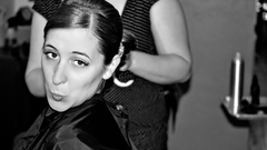 Anne salon kissy face