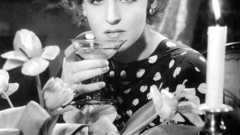 Annex helm Brigitte requesting