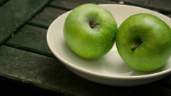 Apples plates