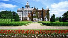 Architecture mansion