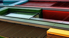 Architecture multicolor mur