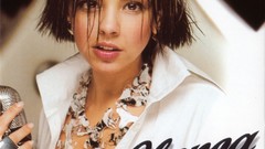 Argentina singers Chenoa