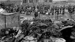 Argentine soldiers in pow