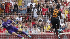 Arsenal soccer Didier Drogba galatasaray Ivory Coast Emirates 