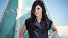 Ashley tisdale brunettes woman