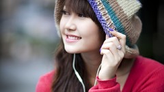 Asians bangs Viet Nam