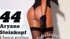 Ass blondes Aryane Steinkopf