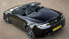 Aston Martin black cars