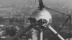 Atomium high
