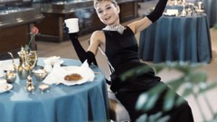 Audrey Hepburn Actress breakfast at tiffanys
