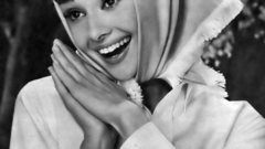Audrey hepburn Celebrity