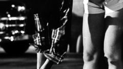 Audrey Hepburn grayscale