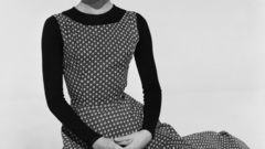 Audrey Hepburn grayscale monochrome